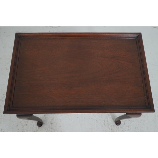 Kindel Oxford Mahogany Queen Anne Tea Table For Sale In Philadelphia - Image 6 of 17