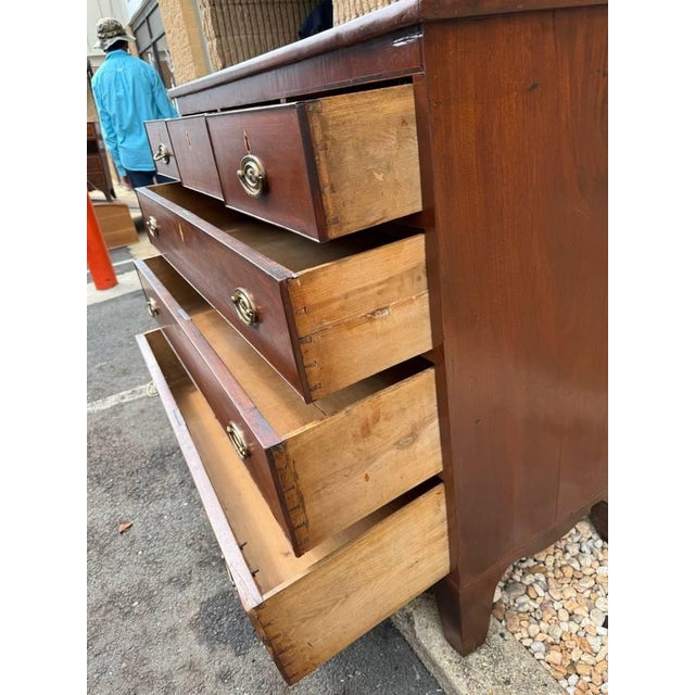 Antique 19th Century Federal Style Chest of Drawers For Sale - Image 15 of 18