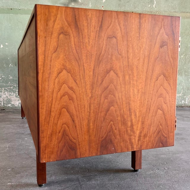 1960s Jens Risom (Attributed) 72” Walnut Credenza, Refurbished W/ Restored Top For Sale - Image 9 of 12