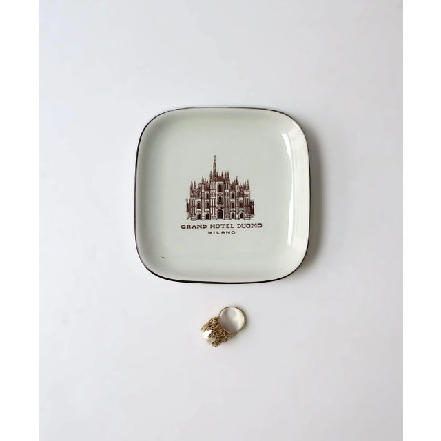 Italian Cathedral Duomo Di Milano Richard Ginori Porcelain Jewelry Dish For Sale - Image 3 of 9
