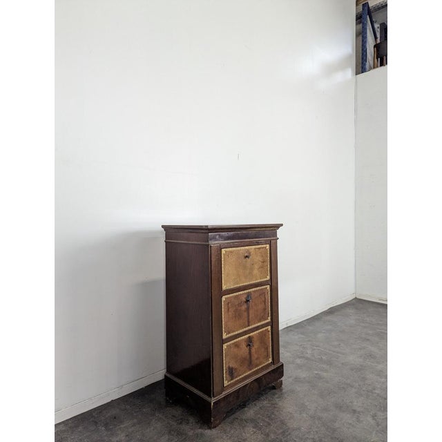 Trompe L’Oeil Chest of Drawers, in Very Good conditions.