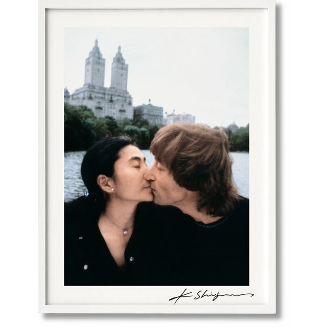 Kishin Shinoyama. John Lennon & Yoko Ono. Double Fantasy. Art Edition No. 126–250 ‘Untitled’ For Sale - Image 6 of 7
