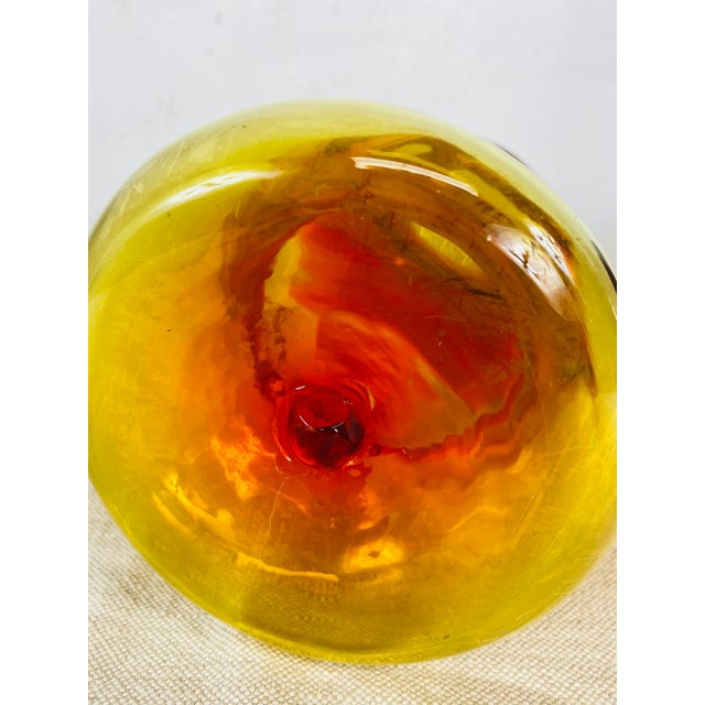 Mid Century Vintage Modern Hand Blown Blenko Amberina Bud Vase by Wayne Husted. For Sale In Philadelphia - Image 6 of 9