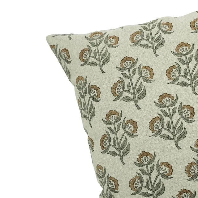 Floral Print Cushion Cover – Thick Linen Fabric 22x22 Inch Bael Patr For Sale - Image 4 of 4