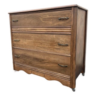 Traditional Style Walnut 3- Drawer Chest of Drawers For Sale