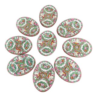 Mid 20th Century Oriental Rose Famille Medallion Oval Plates, Set of Eighteen For Sale