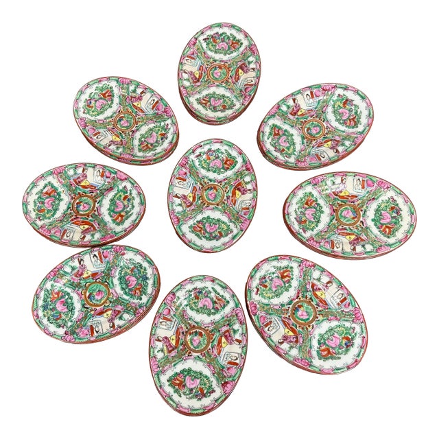 Mid 20th Century Oriental Rose Famille Medallion Oval Plates, Set of Eighteen For Sale