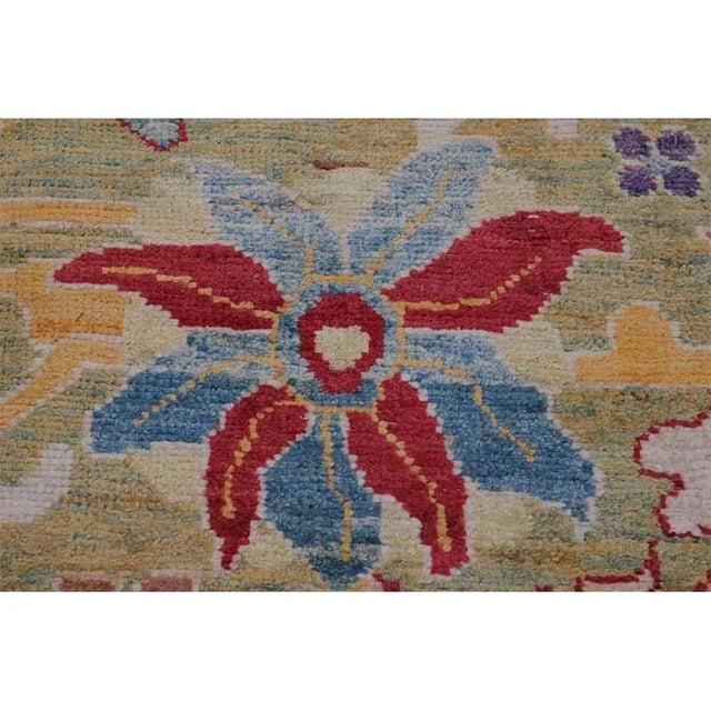 Handwoven Persian Sultanabad Area Rug 13’7″ X 19’5″ For Sale - Image 9 of 12