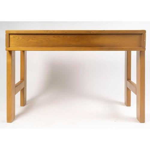 1960s pine desk and chair, sleek design. Pine desk and chair, vintage 1960s design. Desk: h: 77cm, w: 112cm, d: 59cm...