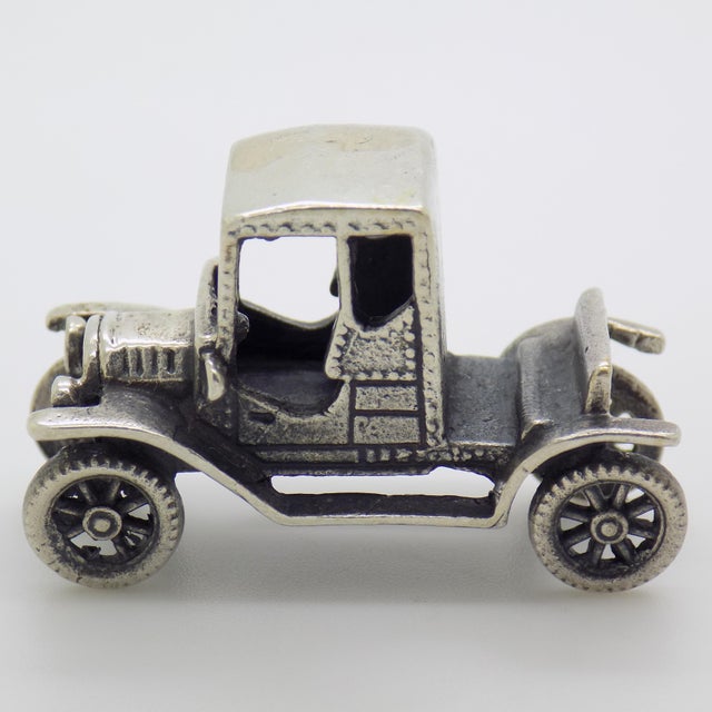 Vintage Italian Handmade Genuine Silver Classic Car Miniature by Raspini Gioielli in Tuscany (Italy) For Sale - Image 4 of 10