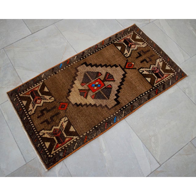 1970s Vintage Hand Knotted Small Rug For Sale - Image 4 of 11