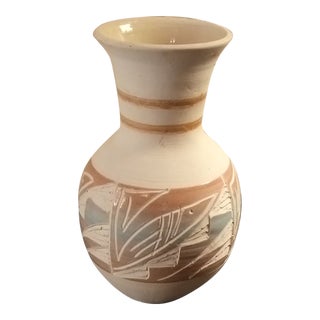 1980s Signed R Gonzo Southwest Navajo Vase For Sale