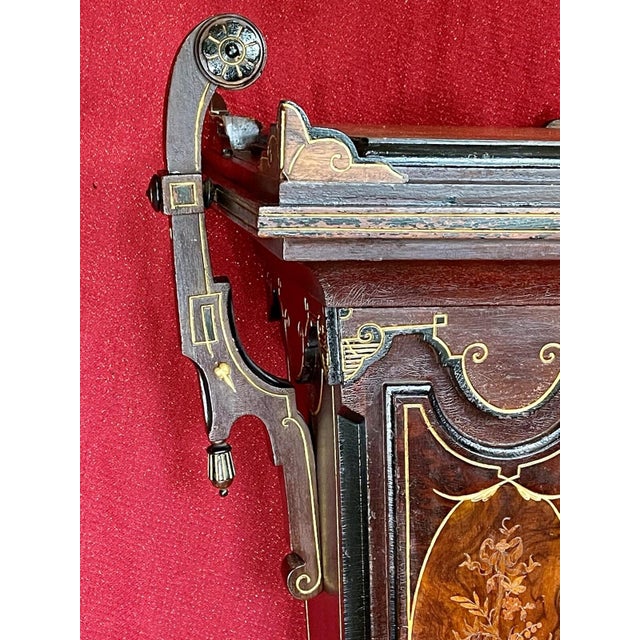 Here is a scarce and extremely handsome antique Victorian Renaissance Revival plant stand /pedestal with original surfaces...