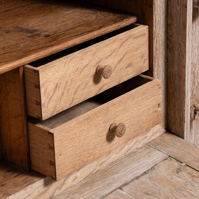 19th Century Fine French Oak Secretary Cabinet For Sale - Image 16 of 18