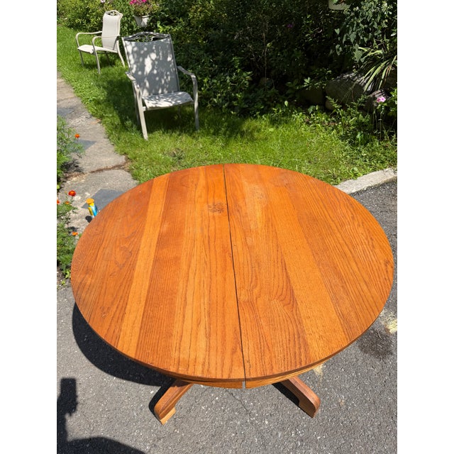 Vintage Mission-Style Oak Expandable Dining Table For Sale - Image 4 of 5