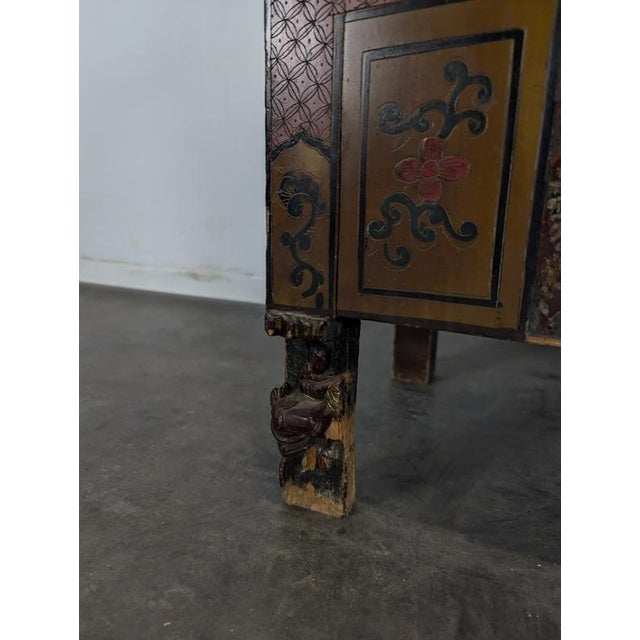 Chinese Richly Carved Display Cabinet, 1900s For Sale - Image 10 of 12