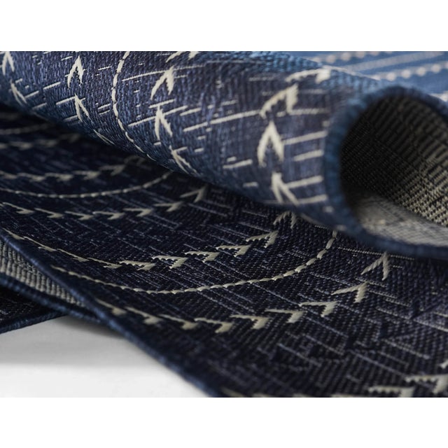 Momeni Contemporary Indoor/Outdoor Riviera Jaunt Rug in Navy, 8' x 10' For Sale In Atlanta - Image 6 of 9