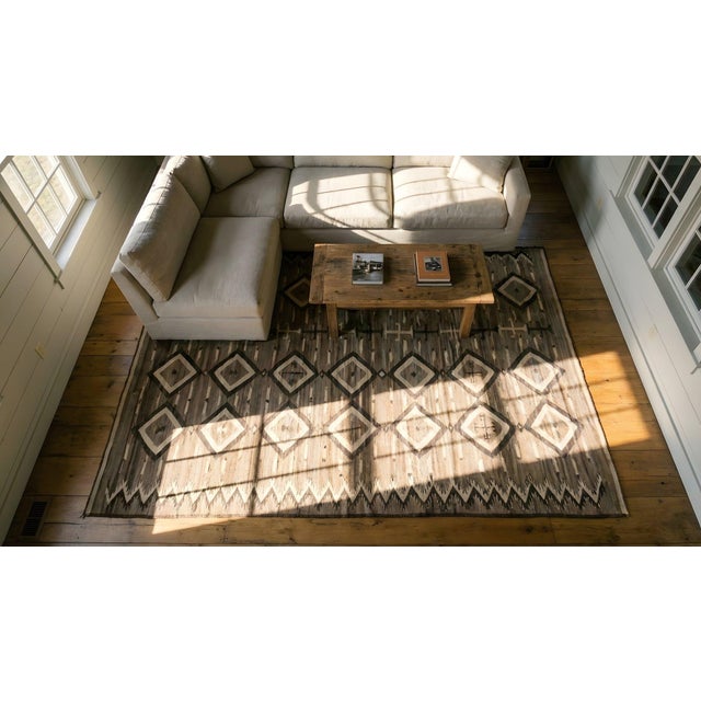 Gray 1930s Gray Diamond Antique American Navajo Rug 4'6" X 6'8" Flatweave Wool Carpet For Sale - Image 8 of 9