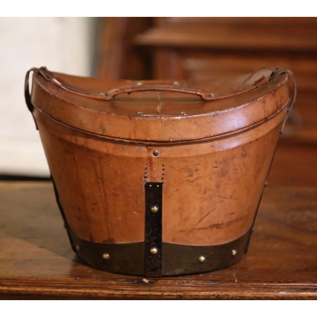 Late 19th Century Mid-19th Century French Oval Pigskin Leather Hat Box With Original Top Hat For Sale - Image 5 of 13
