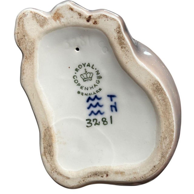 Mid 20th Century Royal Copenhagen 8"Siamese Cat Figurine 3281 Denmark Porcelain Sculpture VTG 50s For Sale - Image 5 of 8