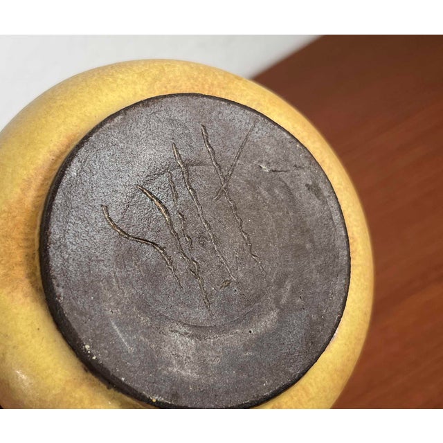 Mid-Century German Studio Pottery Carafe Vase by Janne Reckert-Cordua for Sylt Keramik, 1960s For Sale - Image 13 of 18