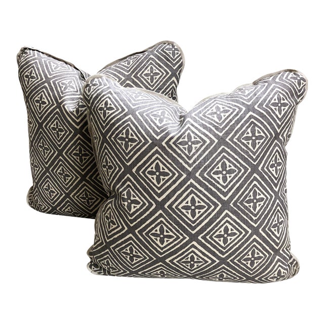 Transitional Quadrille China Seas Designer Made Fiorentina Throw