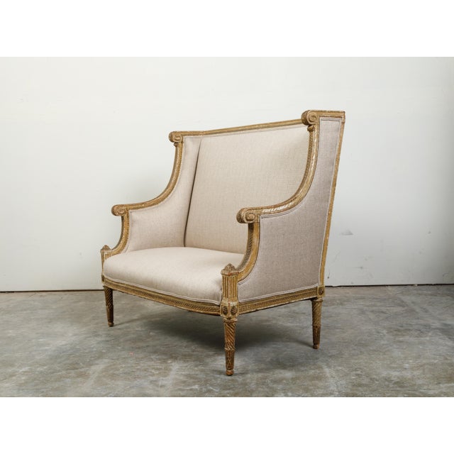 Gold French 19th Century Louis XVI Style Giltwood Wingback Settee with Carved Motifs For Sale - Image 8 of 10