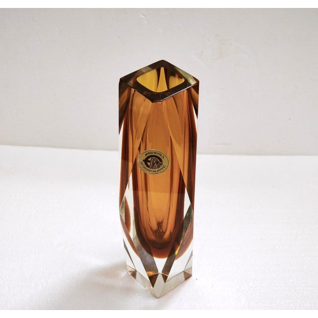 Mid-Century Modern Large Faceted Amber and Clear Formia Sommerso Murano Glass Vase, Italy, 1970s For Sale - Image 3 of 18