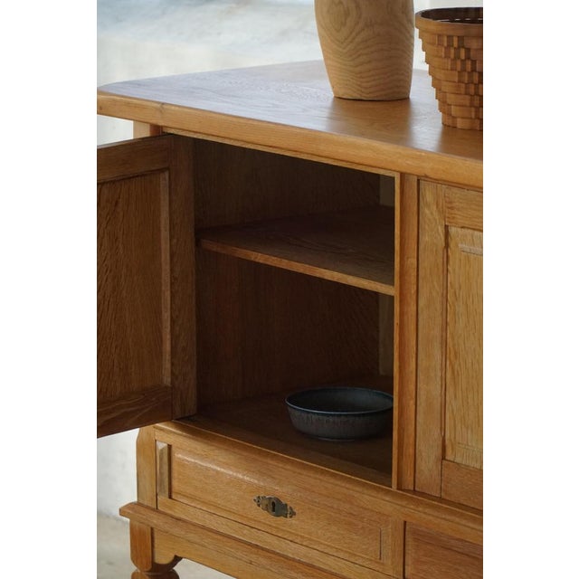 Low Mid-Century Danish Brutalist Sideboard in Oak by Henning Kjærnulf, 1960s For Sale - Image 15 of 18