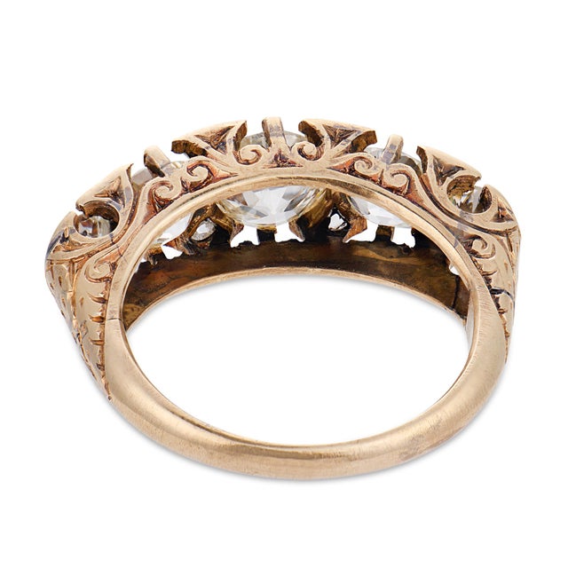 Early 20th Century Edwardian 5 Stone Old Cut Diamond 18k Yellow Gold Band, Size 6.5 For Sale In Los Angeles - Image 6 of 7