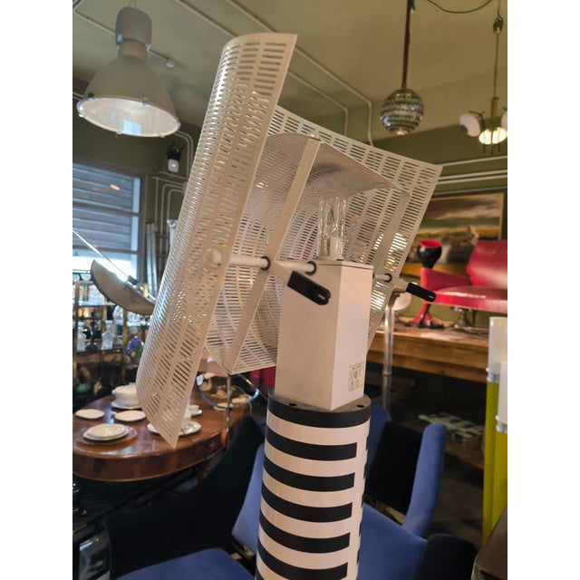 Black Shogun Floor Lamp from Artemide, 1980s For Sale - Image 8 of 11