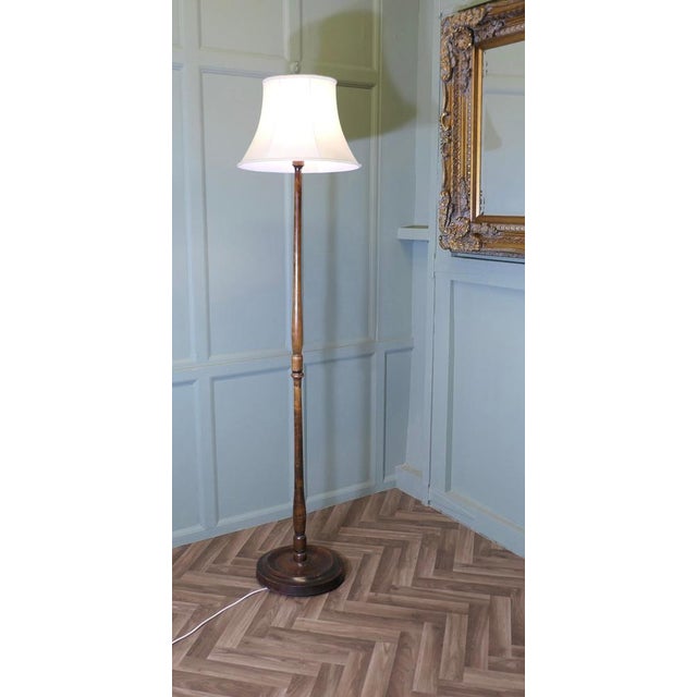Beech Standard or Floor Lamp with Linen Shade This is a very stylish piece, the round turned base of the lamp has a...