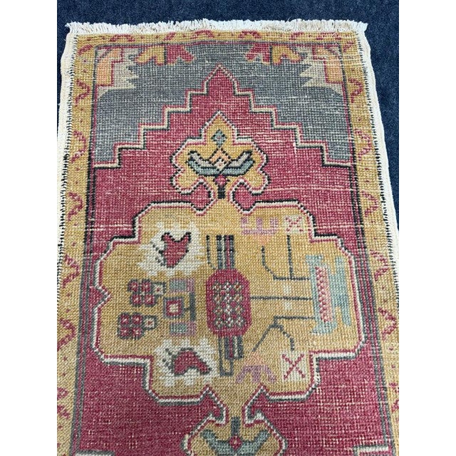 Turkish Yastik Rug 1'11" x 3'7" For Sale - Image 4 of 5
