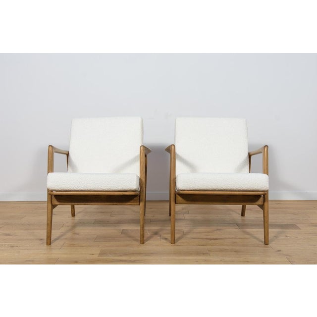 Set of Mid-Century Model 300-139 Armchairs from Swarzędz Factory, 1960s For Sale - Image 4 of 18