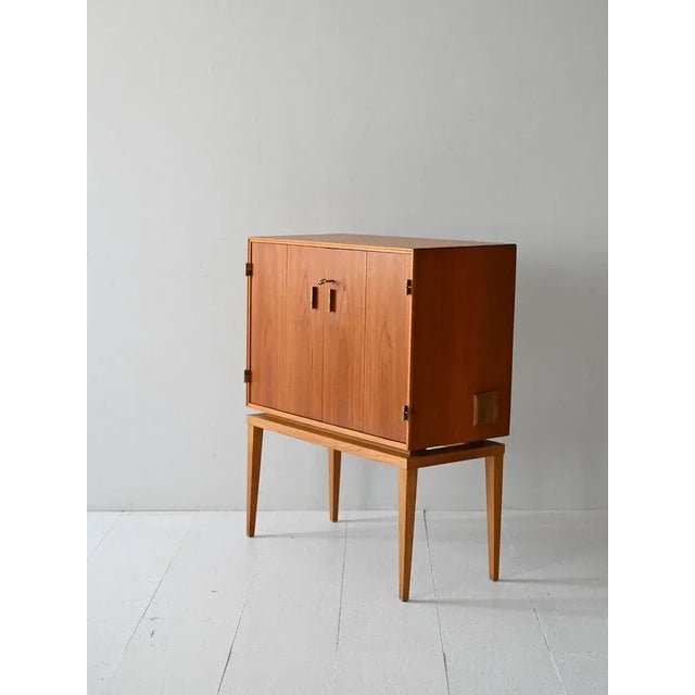 Vintage Scandinavian Teak Bar Cabinet, 1950s For Sale - Image 4 of 10
