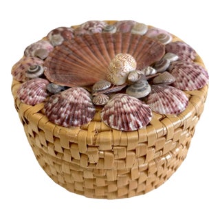 Vintage Coastal Round Sea Shell Basket With 5 Coasters with Seashell Catchall Basket - 6 pcs For Sale