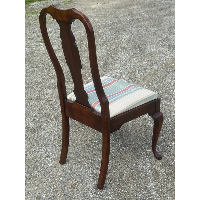 2000 - 2009 Vintage Pennsylvania House Queen Anne Dining Chairs - A Pair For Sale - Image 5 of 10