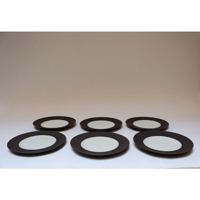 Vintage Danish 'Flamestone' dinner plates by Jens H. Quistgaard for Dansk designs, circa early 1960s (the largest dinner...