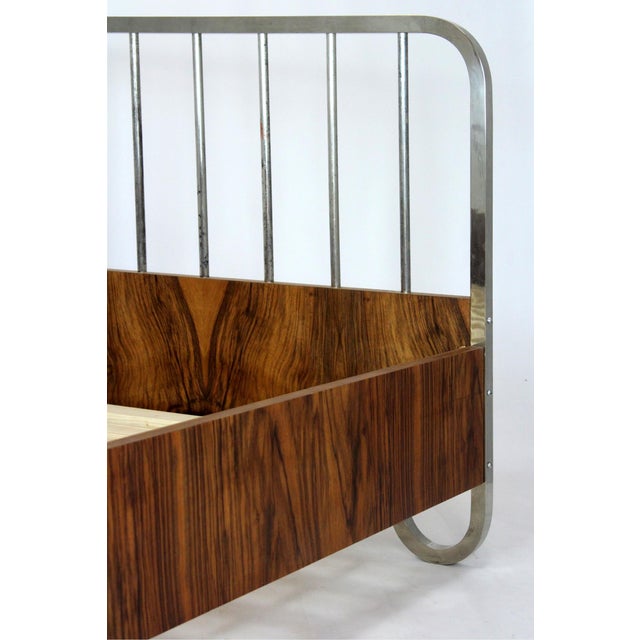 Bauhaus Single Beds, Czechoslovakia, 1930s, Set of 2 For Sale - Image 15 of 18