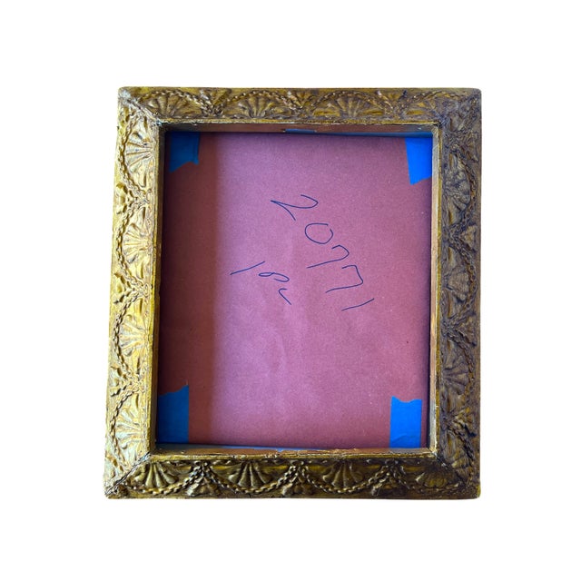 Antique Louis XVI Giltwood Frame With Shell & Garland Detailing, 19th Century For Sale - Image 12 of 12