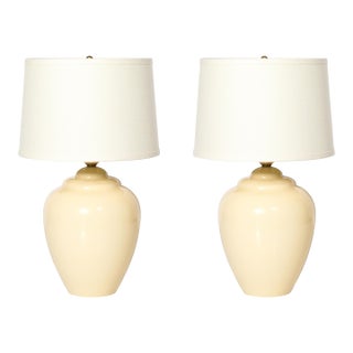 Pair of Modernist Hand-Blown Murano Glass Urn Form Vellum Hue Table Lamps For Sale