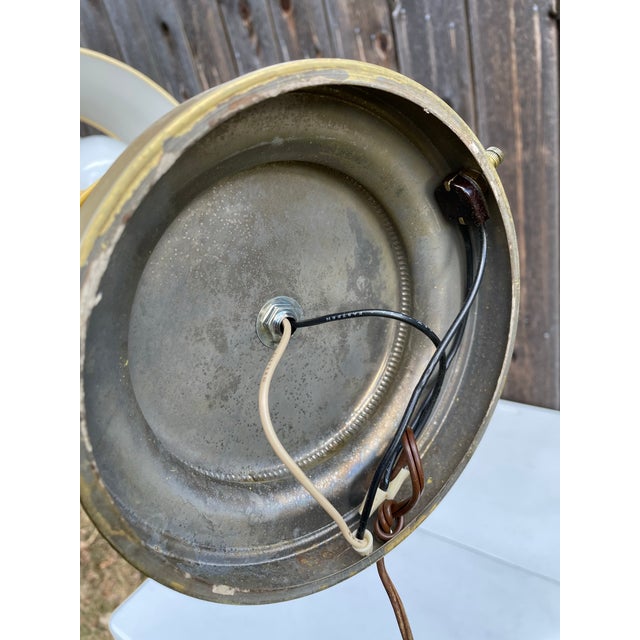 Vintage Mid Century Americana Mustard Table Lamp For Sale - Image 11 of 12