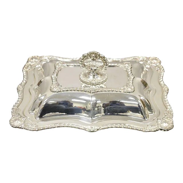 Early 20th Century Silver Plated Victorian Scalloped Edge Lidded Vegetable Serving Platter Dish For Sale