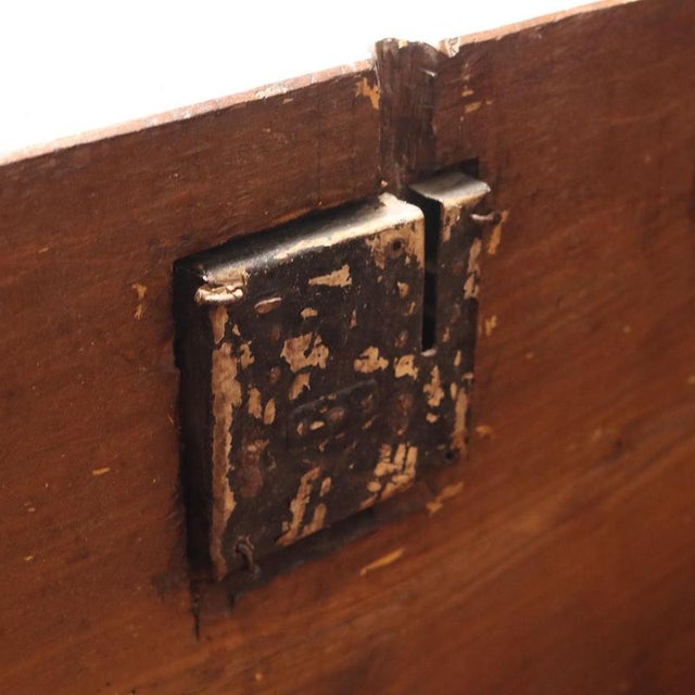 Brown 18th Century Walnut Chest with Moldings For Sale - Image 8 of 13