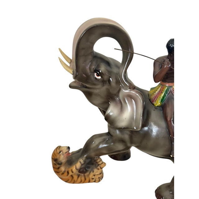 MCM 1950s Blackamoor Zulu Nubian Mahout Warrior on Elephant Battles W/ Tigers For Sale - Image 4 of 12