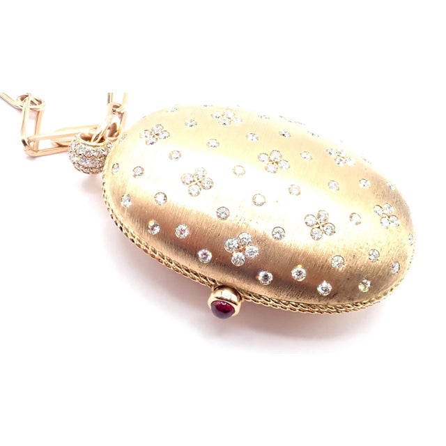 Contemporary Late 20th Century Roberto Coin Rose Gold Diamond Large Locket Pendant Necklace For Sale - Image 3 of 11