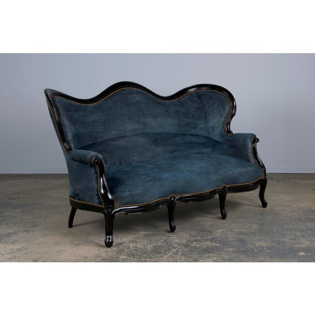 Wood 19th Century Napoleon III Ebonized Settee W/ Blue Velvet For Sale - Image 7 of 12