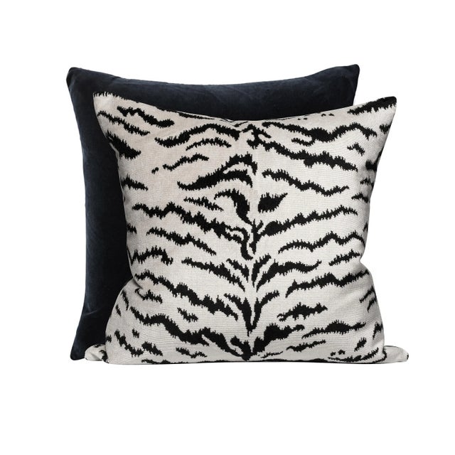 This listing is for a single pillow. The background pillow is to showcase the fabric on the back side. Scalamandré is a...