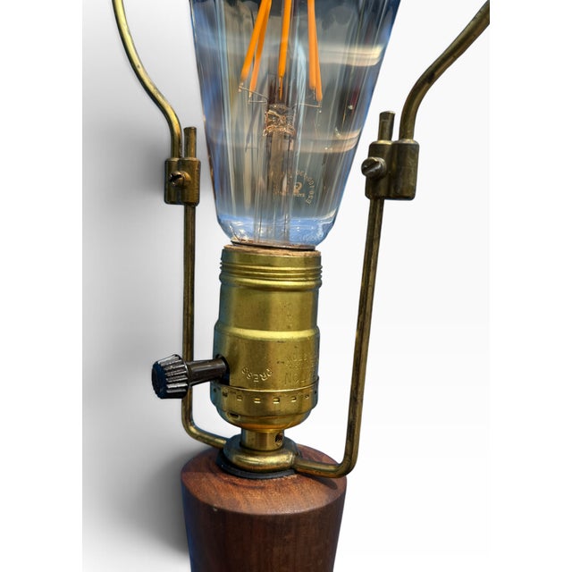 1960s Mid-Century Modern Teak & Cork Genie Bottle Style Table Lamp For Sale - Image 14 of 17