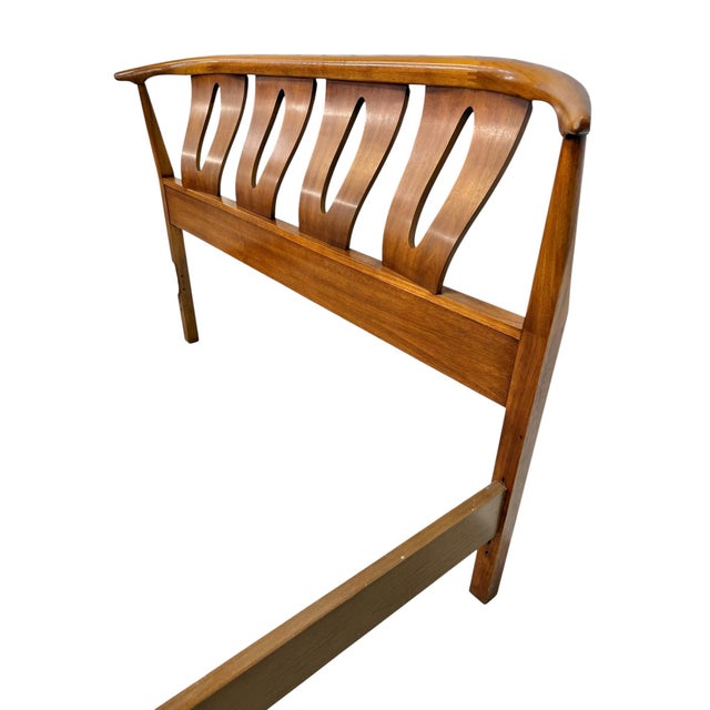 Mid-Century Modern Mid-Century Modern Kent Coffey Full Size Walnut Bed For Sale - Image 3 of 5